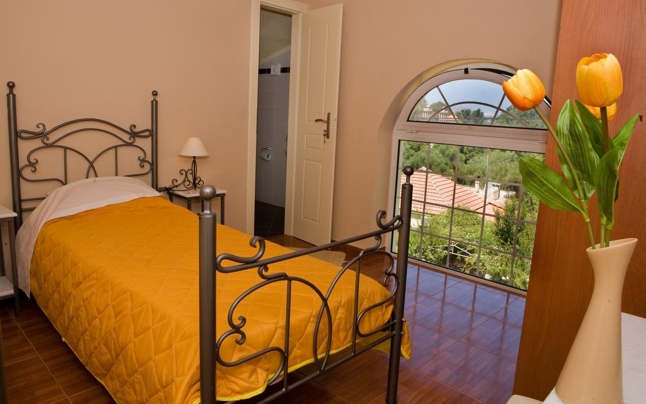 Villa Clio Armenoi  Room photo